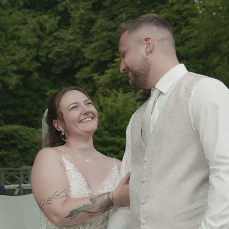 Hochzeitsvideograf-Dresden-Hochzeitspaar-Empfehlung
