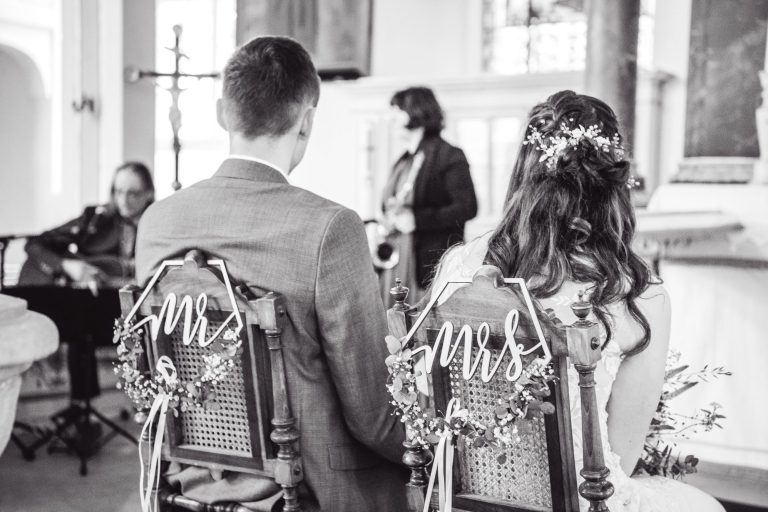 Hochzeitsvideograf - Dresden-brautpaar-kirche